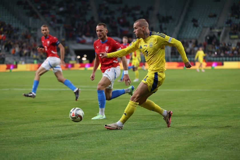 Piłkarze Ukrainy i Czech podczas meczu na Tarczyński Arenie we Wrocławiu - 14 października 2024