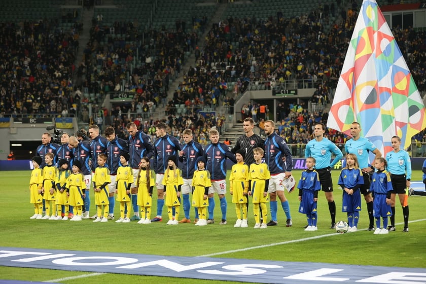 Mecz Ligi Narodów UEFA Ukraina - Czechy na Tarczyński Arenie Wrocław. Zdjęcia kibiców
