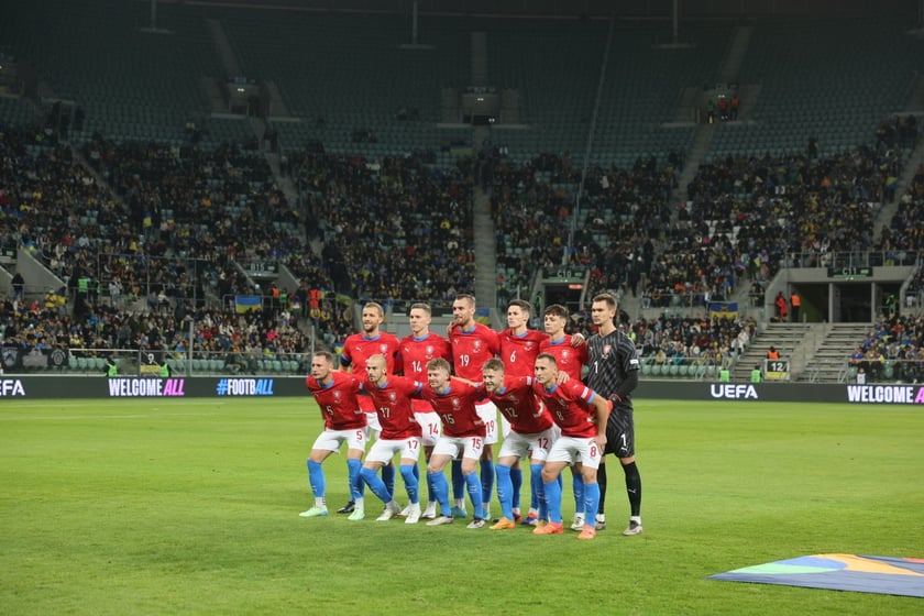 Mecz Ligi Narodów UEFA Ukraina - Czechy na Tarczyński Arenie Wrocław. Zdjęcia kibiców