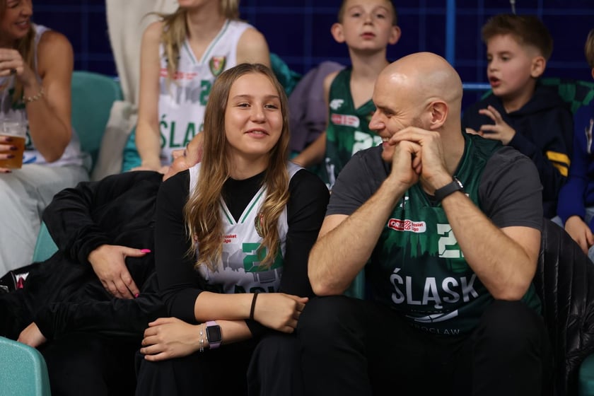 Kibiece w Hali Orbita na meczu WKS Śląsk Wrocław - Dziki Warszawa