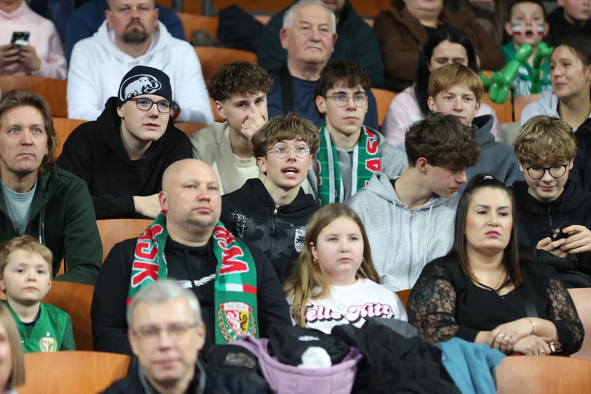 Meczu koszykówki w Hali Stulecia: Śląsk Wrocław - Legia Warszawa