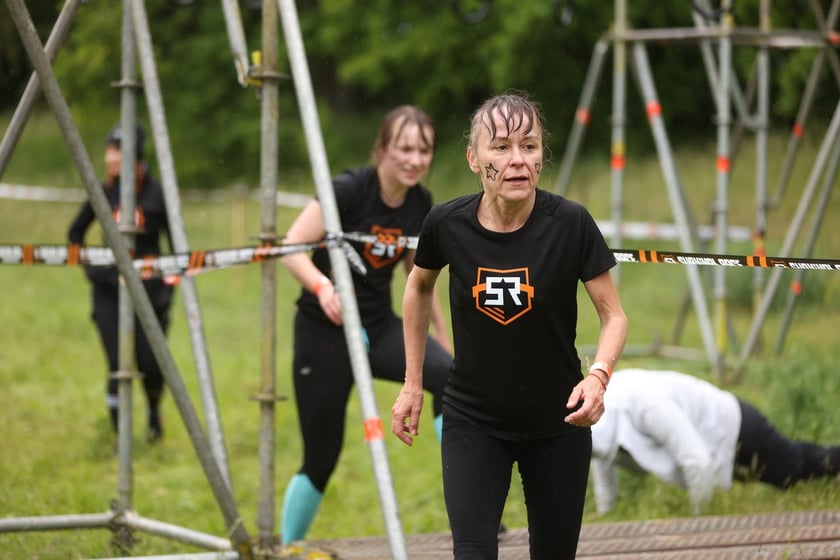 Uczestnicy Survival Race Wrocław 2025