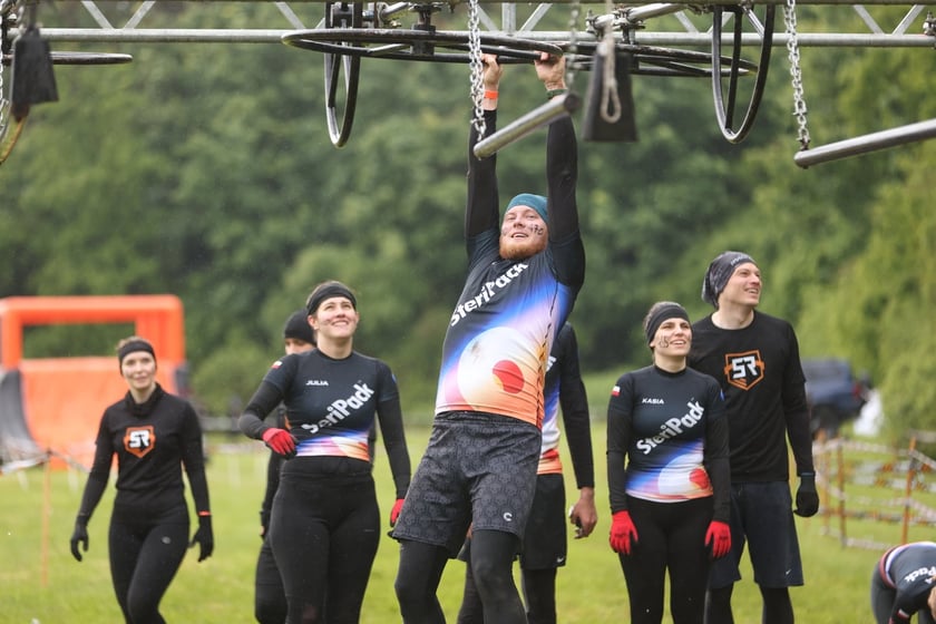 Uczestnicy Survival Race Wrocław 2025