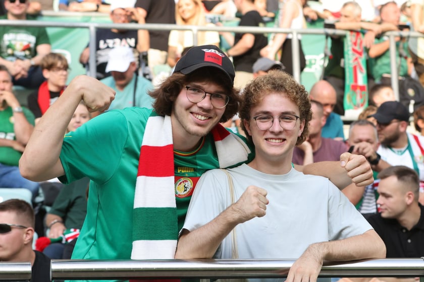Mecz Śląsk-Wrocław vs Wieczysta Krak&oacute;w. Remis, a kibice na medal