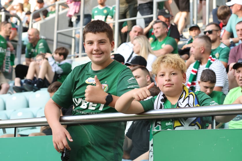 Mecz Śląsk-Wrocław vs Wieczysta Krak&oacute;w. Remis, a kibice na medal