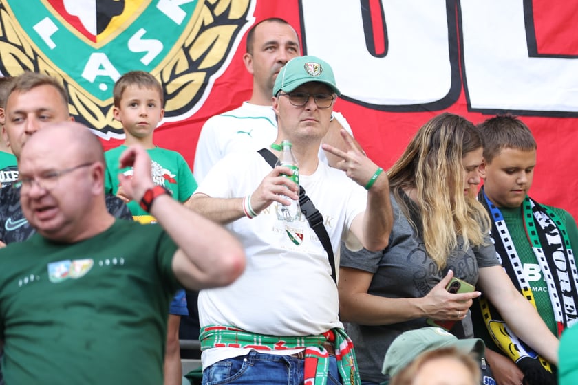Mecz Śląsk-Wrocław vs Wieczysta Krak&oacute;w. Remis, a kibice na medal