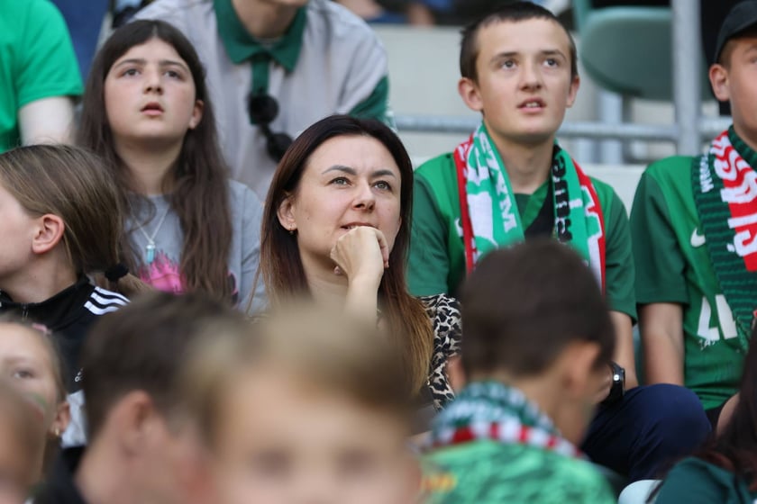 Mecz Śląsk-Wrocław vs Wieczysta Krak&oacute;w. Remis, a kibice na medal