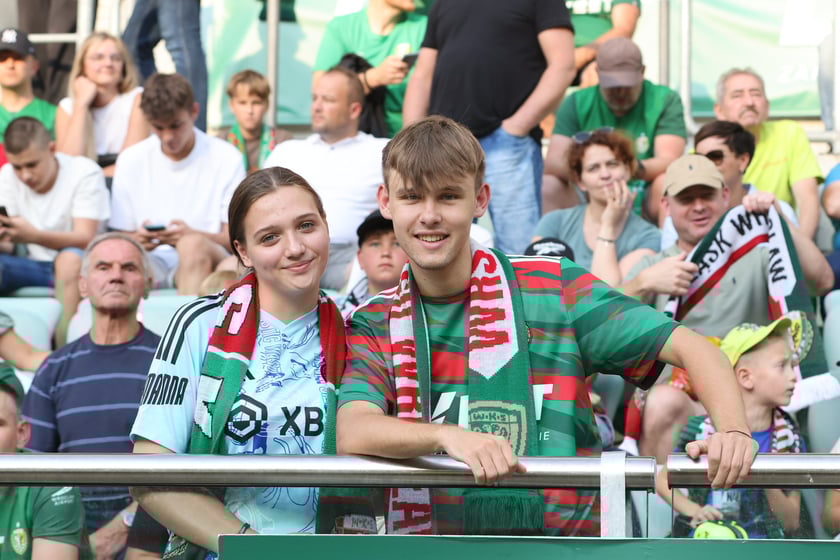 Mecz Śląsk-Wrocław vs Wieczysta Krak&oacute;w. Remis, a kibice na medal