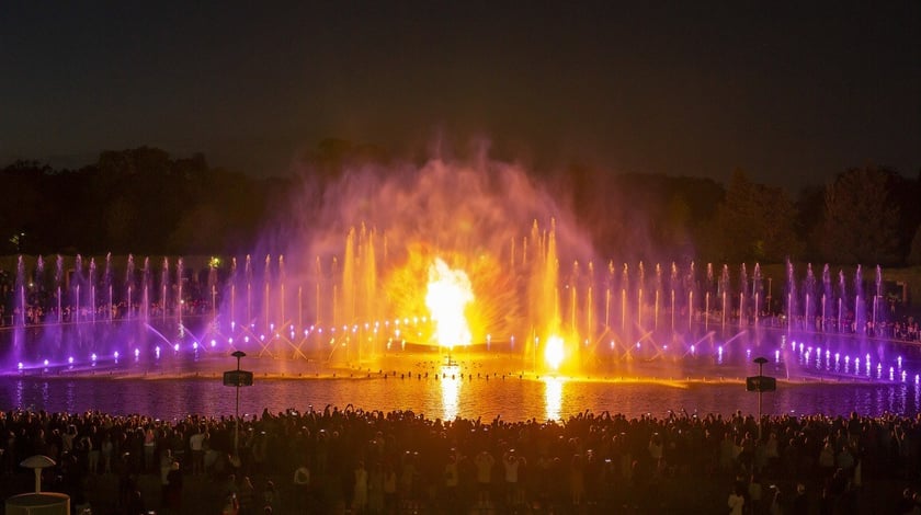 Pokaz fontanny multimedialnej we Wrocławiu. Pierwszy pokaz specjalny po dwuletniej przerwie