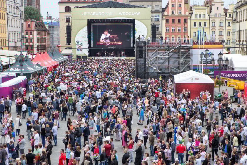 Euro 2012 we Wrocławiu, kibice, mecze, stadion, Rynek