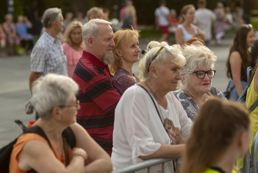 Wrocławska Potańcówka: wrocławianie tanecznie pożegnali wakacje na pl. Wolności [28.08.2022]