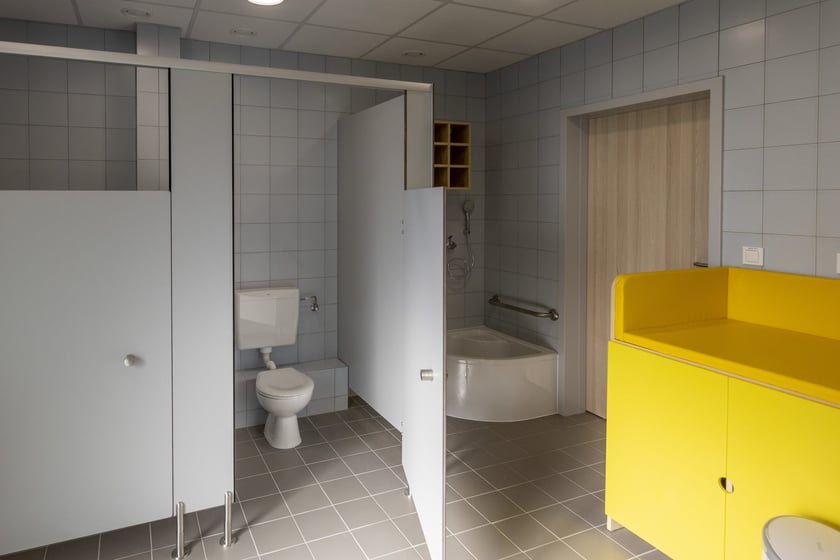 Zdjęcie z uroczystego otwarcia żłobka nr 17 przy ul. Sołtysowickiej we Wrocławiu