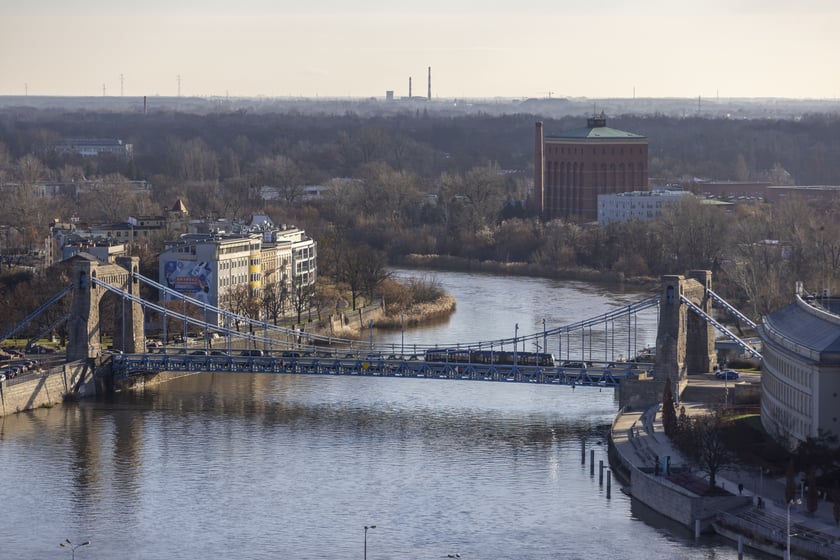 Na zdjęciu panorama Wrocławia widziana z tarasu na wieży katedry na Ostrowie Tumskim