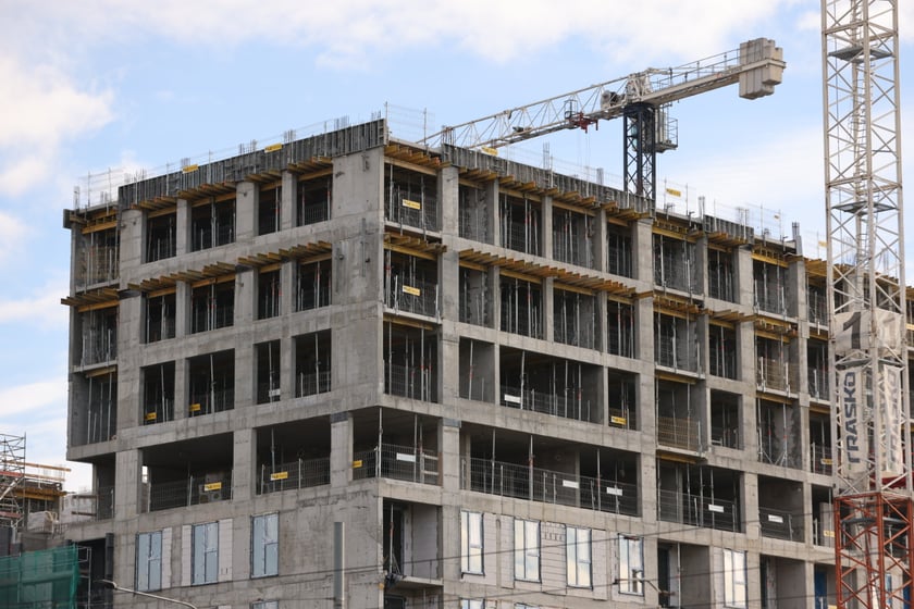 Okolice ulicy Legnickiej, placu Jana Pawła II i placu Strzegomskiego - styczeń 2023