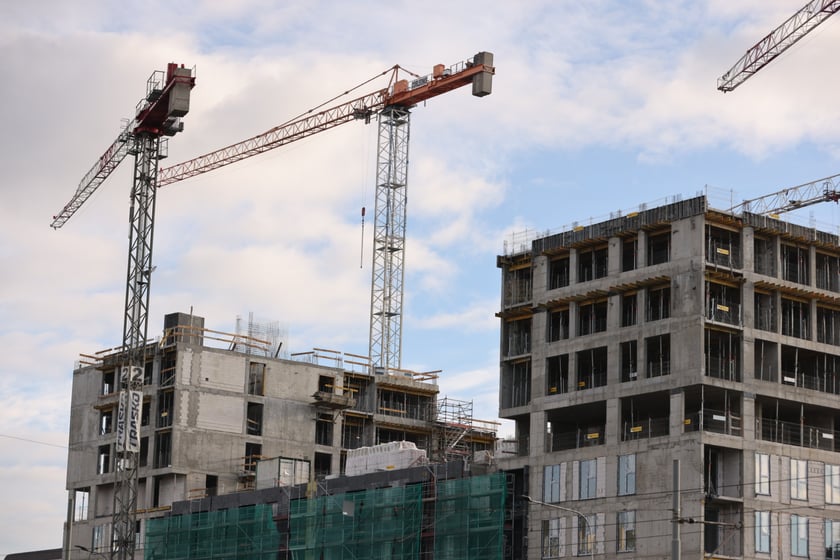 Okolice ulicy Legnickiej, placu Jana Pawła II i placu Strzegomskiego - styczeń 2023