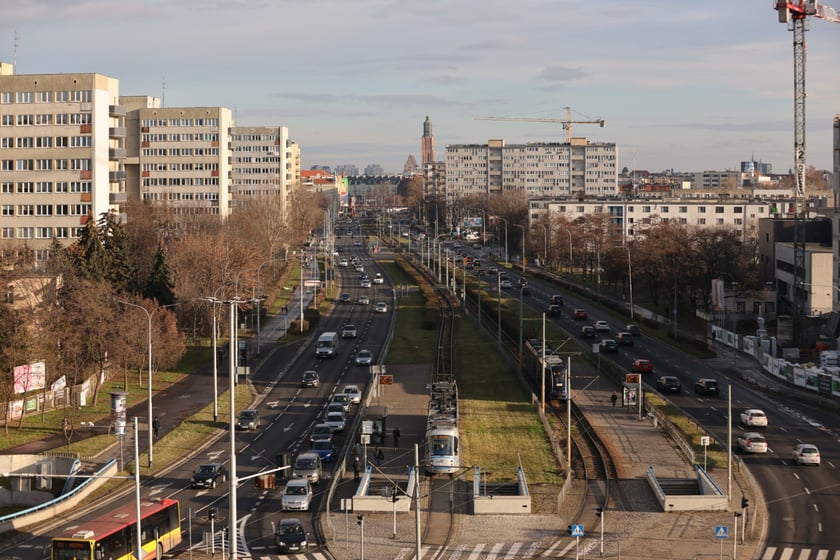 Okolice ulicy Legnickiej, placu Jana Pawła II i placu Strzegomskiego - styczeń 2023