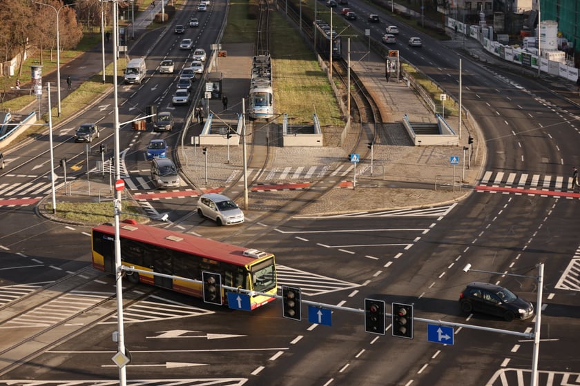 Okolice ulicy Legnickiej, placu Jana Pawła II i placu Strzegomskiego - styczeń 2023