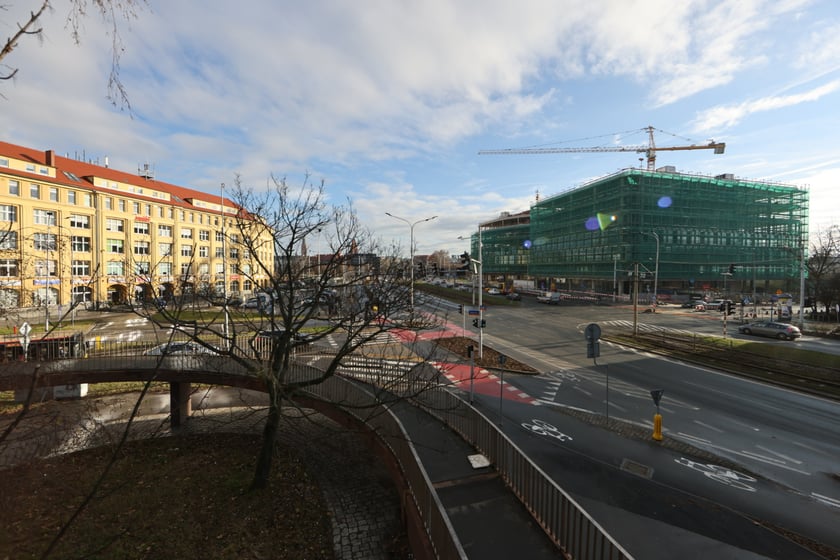 Okolice ulicy Legnickiej, placu Jana Pawła II i placu Strzegomskiego - styczeń 2023