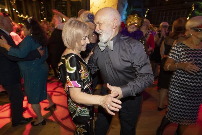Bal maskowy seniorów z okazji Dnia Babci i Dziadka
