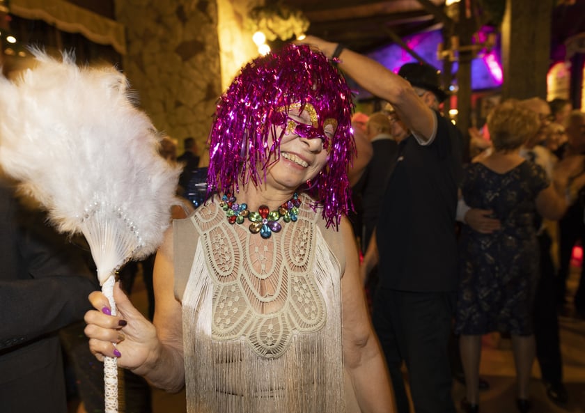 Bal maskowy seniorów z okazji Dnia Babci i Dziadka