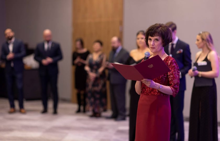 Studniówka XIV LO we Wrocławiu, 21 stycznia 2023 r., Hotel Q Plus na Bielanach Wrocławskich