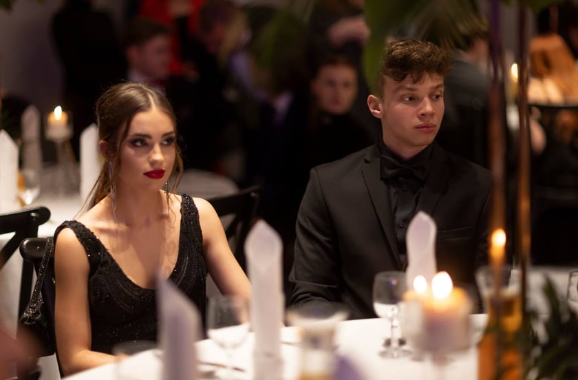 Studniówka XIV LO we Wrocławiu, 21 stycznia 2023 r., Hotel Q Plus na Bielanach Wrocławskich