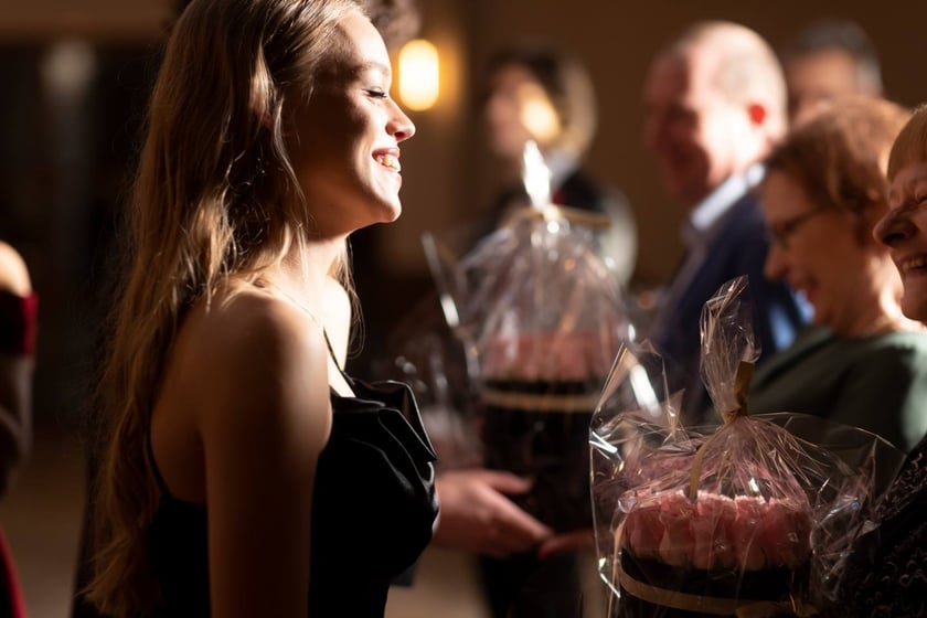 Na zdjęciu licealiści III LO na balu studniówkowym 21.01.2023 r.