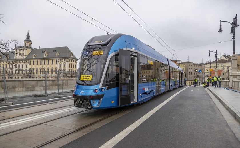 Dzień jazdy próbnej tramwajem na mostach Pomorskich