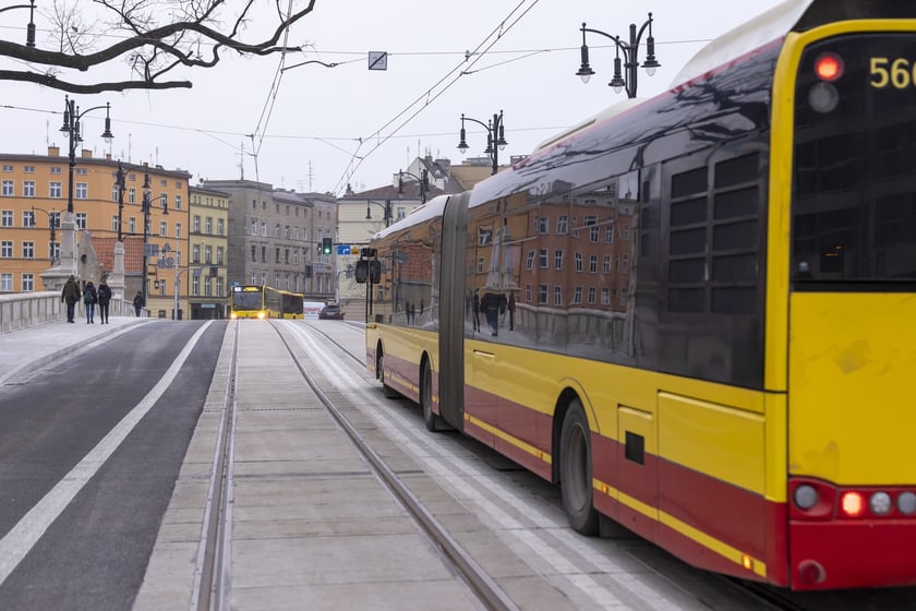 Mosty Pomorskie oddane do użytku dla pieszych i kierowców po trzyletnim remoncie