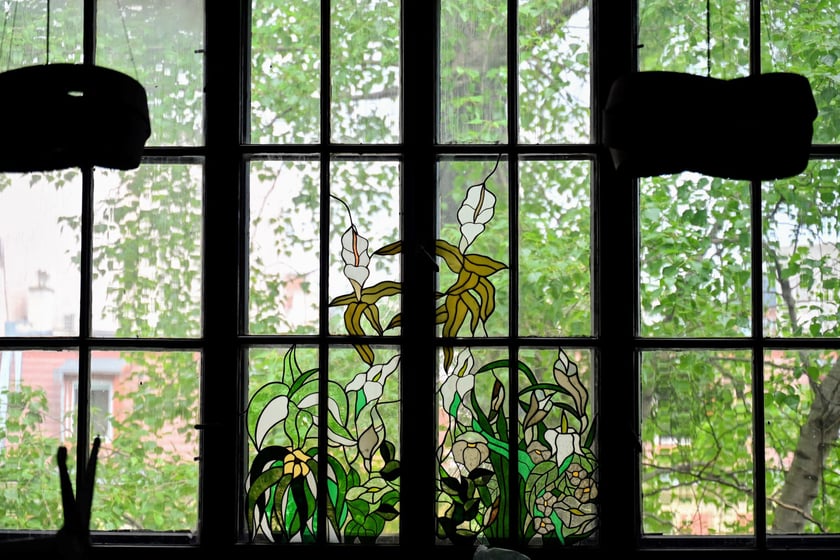 Pmieszczania w bastionie, w kt&oacute;rych tymczasowo urządzono biuro kierownika budowy.