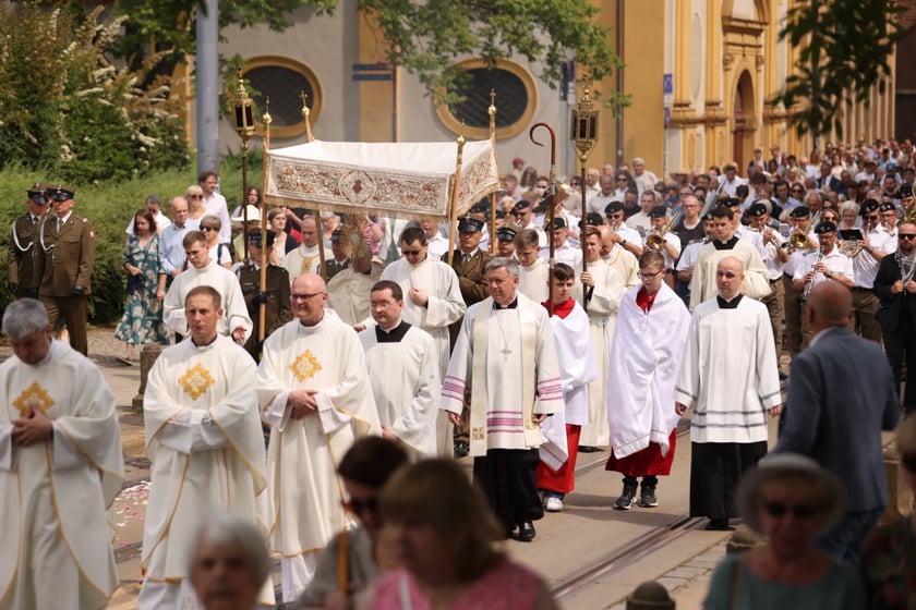 Procesja Bożego Ciała we Wrocławiu