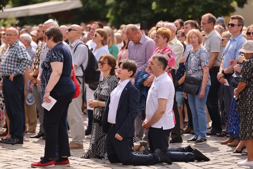 Procesja Bożego Ciała we Wrocławiu 2023