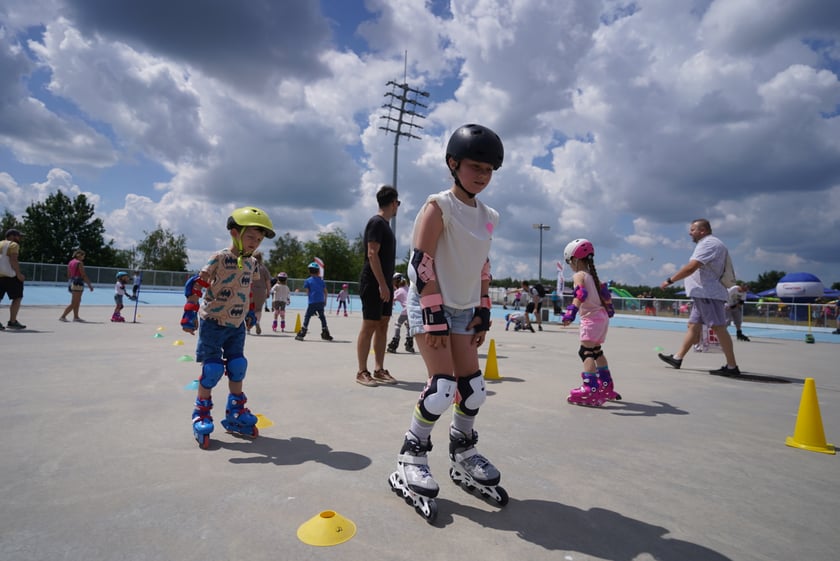 Na Piknik Rodzinny na torze wrotkarskim przyszło wielu wrocławian