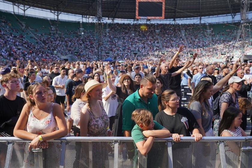 Uczestnicy ChwałaMu 2023. Tarczyński Arena Wrocław