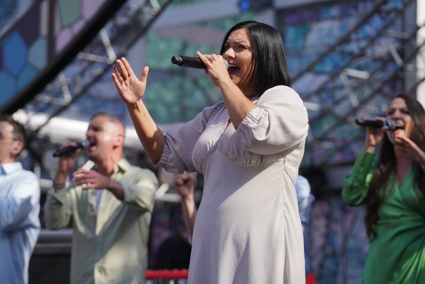 Uczestnicy ChwałaMu 2023. Tarczyński Arena Wrocław