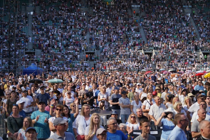 Uczestnicy ChwałaMu 2023. Tarczyński Arena Wrocław