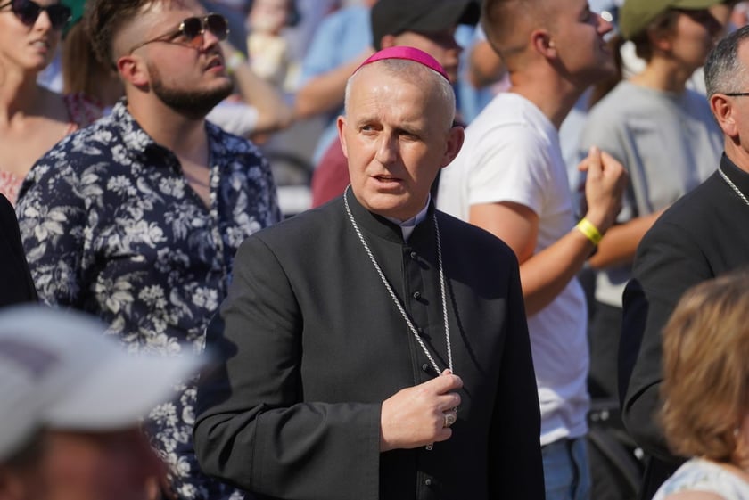 Uczestnicy ChwałaMu 2023. Tarczyński Arena Wrocław