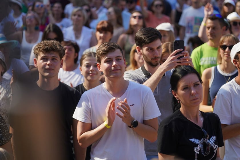 Uczestnicy ChwałaMu 2023. Tarczyński Arena Wrocław