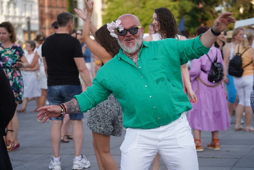 Uczestnicy potańcówki na pl. Wolności w sobotę 8 lipca