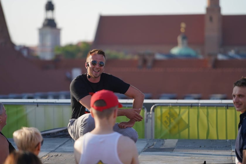 Potańcówka na Dachu ? rozgrzewające rytmy latino na szczycie Galerii Dominikańskiej