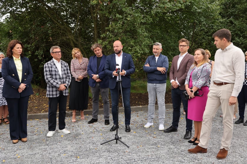 Nowa Publiczna Szkoła Podstawowa Specto przy ul. Lubelskiej 95a na Maślicach