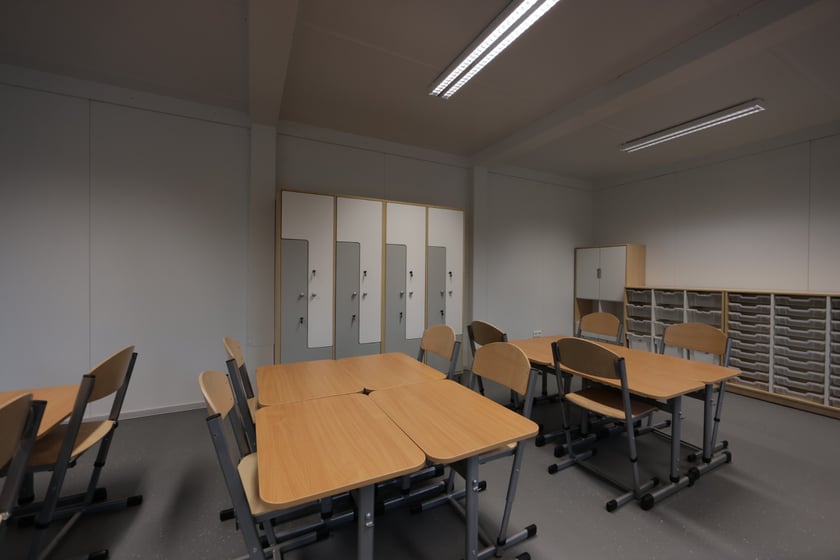 Nowa Publiczna Szkoła Podstawowa Specto przy ul. Lubelskiej 95a na Maślicach