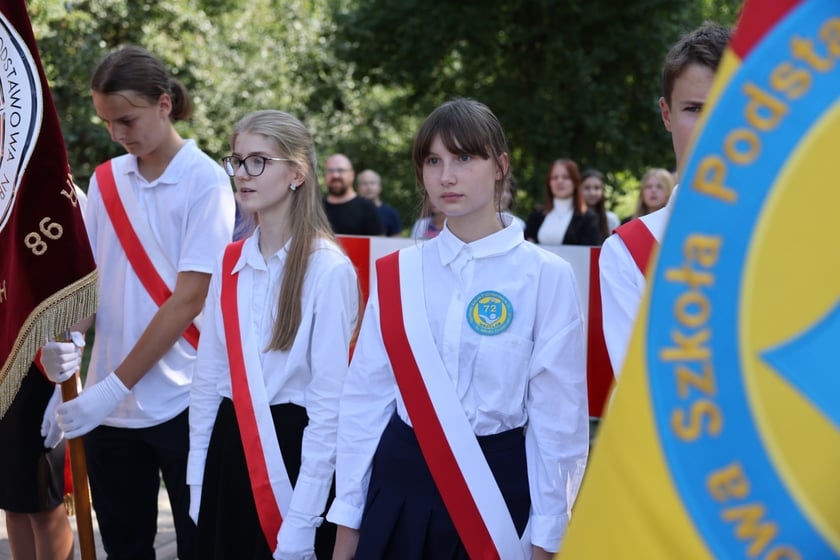 Ponowne odsłonięcie pomnika robotników przymusowych, przeniesionego w historyczną lokalizację. Wrocław 11 września 2023