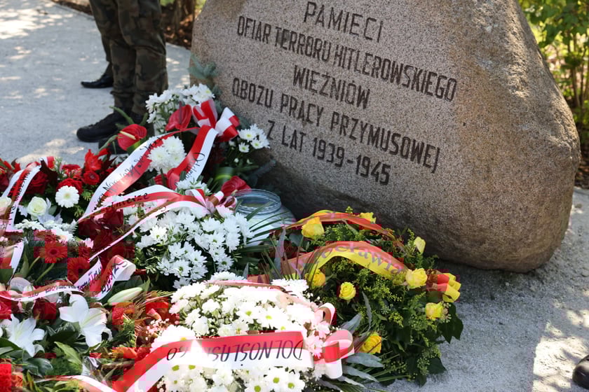 Ponowne odsłonięcie pomnika robotników przymusowych, przeniesionego w historyczną lokalizację. Wrocław 11 września 2023