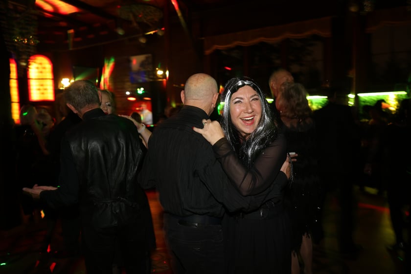 Halloweenowy bal maskowy