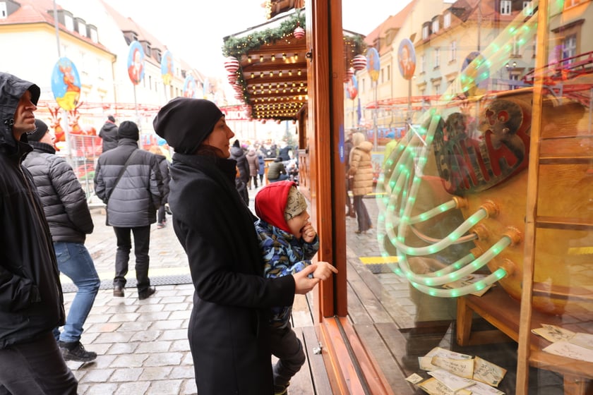 Jarmark Bożonarodzeniowy we Wrocławiu w drugi dzień świąt