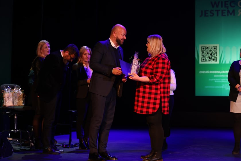 Koncert &bdquo;Aniołkowe Granie&rdquo; w Teatrze Muzycznym Capitol &ndash; podziękowania dla członk&oacute;w rodzin zastępczych