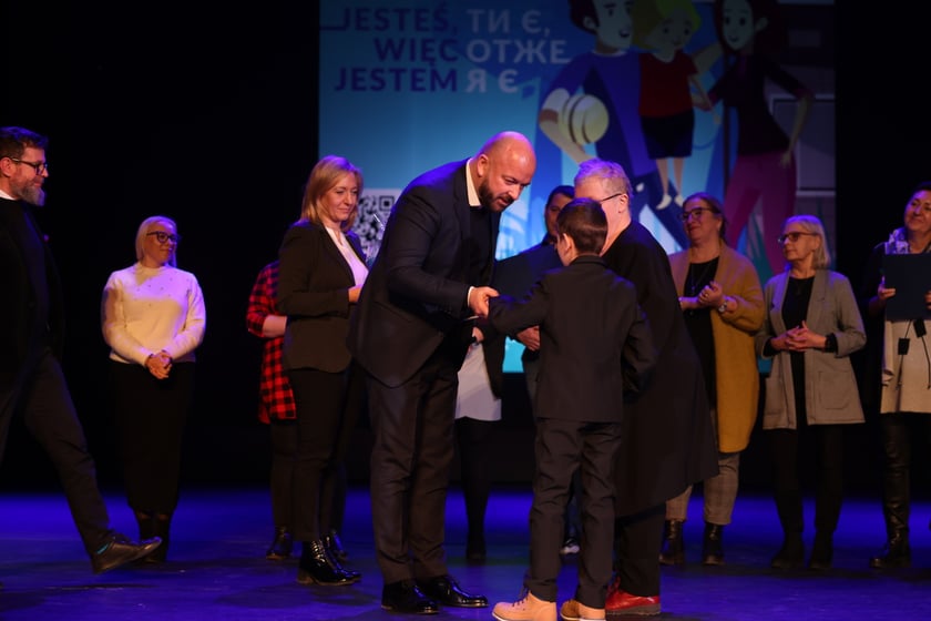 Koncert &bdquo;Aniołkowe Granie&rdquo; w Teatrze Muzycznym Capitol &ndash; podziękowania dla członk&oacute;w rodzin zastępczych