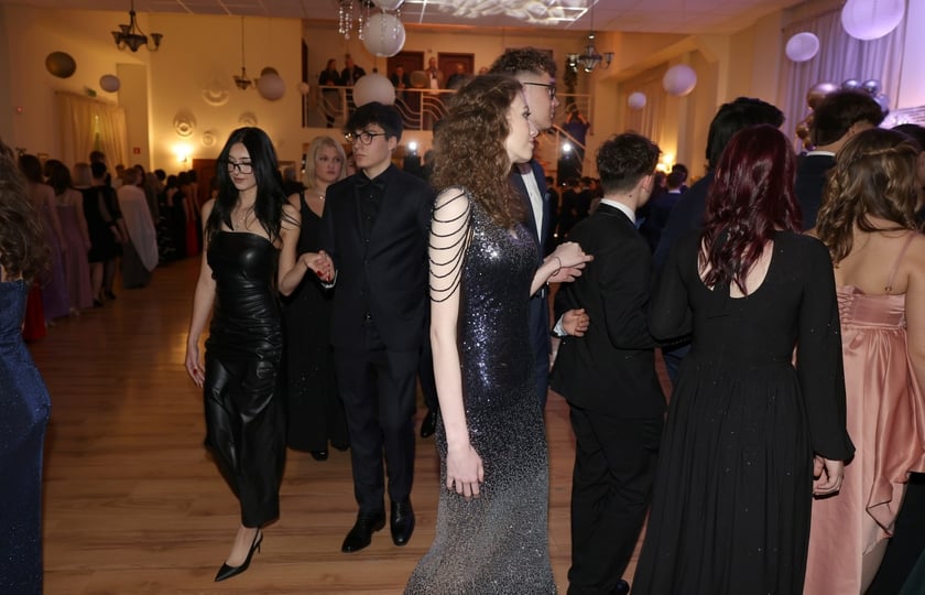 Studniówka Elektronicznych Zakładów Naukowych we Wrocławiu