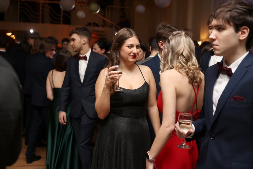 Studniówka Elektronicznych Zakładów Naukowych we Wrocławiu